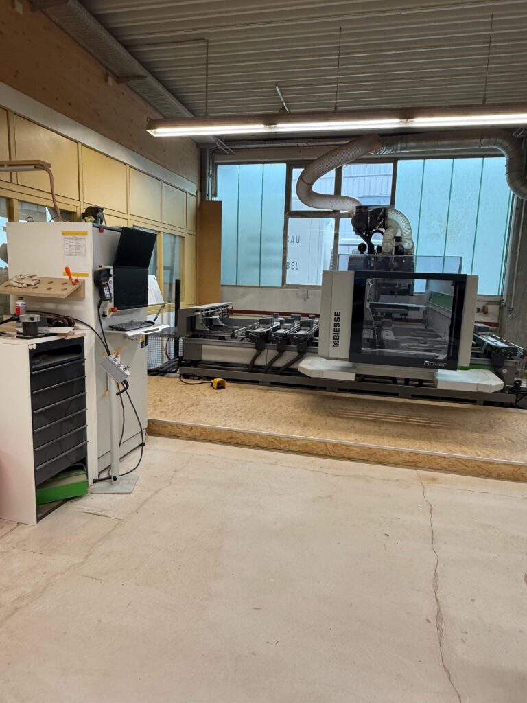 schreinerei-weidler-Biesse-CNC Maschine-3